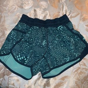 Lululemon Tracker Shorts!